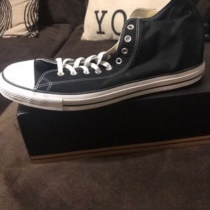 converse size 7 mens